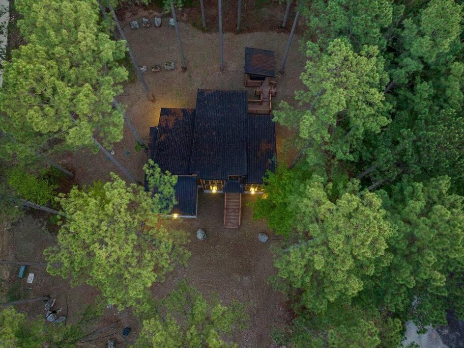 Ember Skye Cabin - 2 Bdr & Bunk Nook/2.5 Bath بروكن بو المظهر الخارجي الصورة