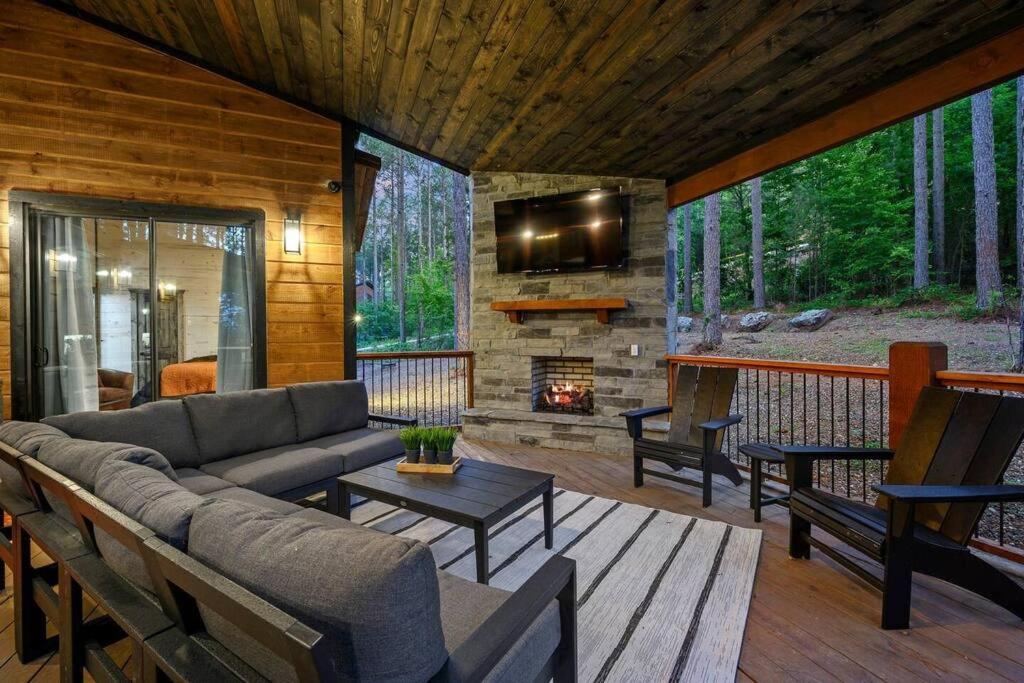 Ember Skye Cabin - 2 Bdr & Bunk Nook/2.5 Bath بروكن بو المظهر الخارجي الصورة