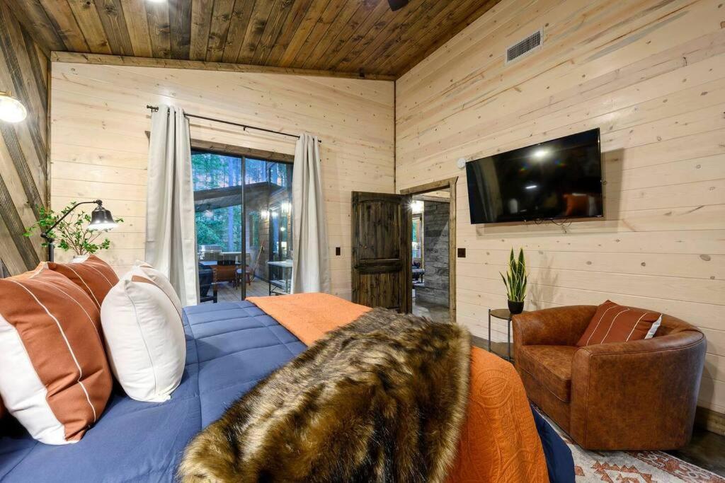 Ember Skye Cabin - 2 Bdr & Bunk Nook/2.5 Bath بروكن بو المظهر الخارجي الصورة