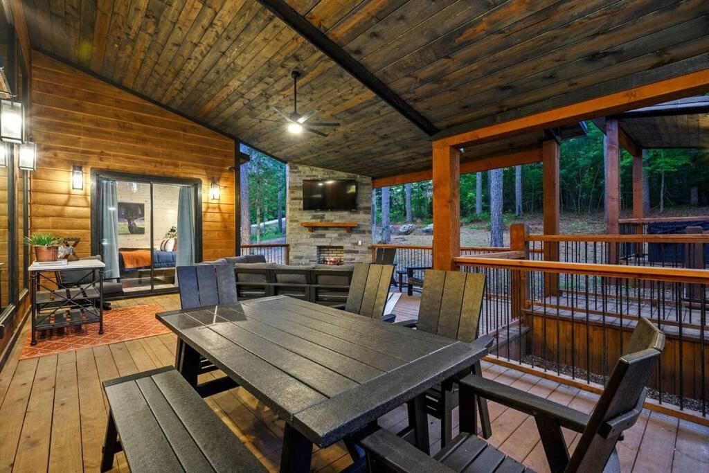 Ember Skye Cabin - 2 Bdr & Bunk Nook/2.5 Bath بروكن بو المظهر الخارجي الصورة