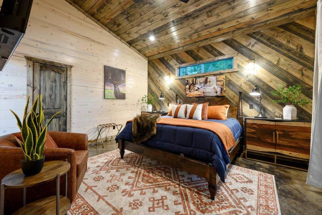 Ember Skye Cabin - 2 Bdr & Bunk Nook/2.5 Bath بروكن بو المظهر الخارجي الصورة